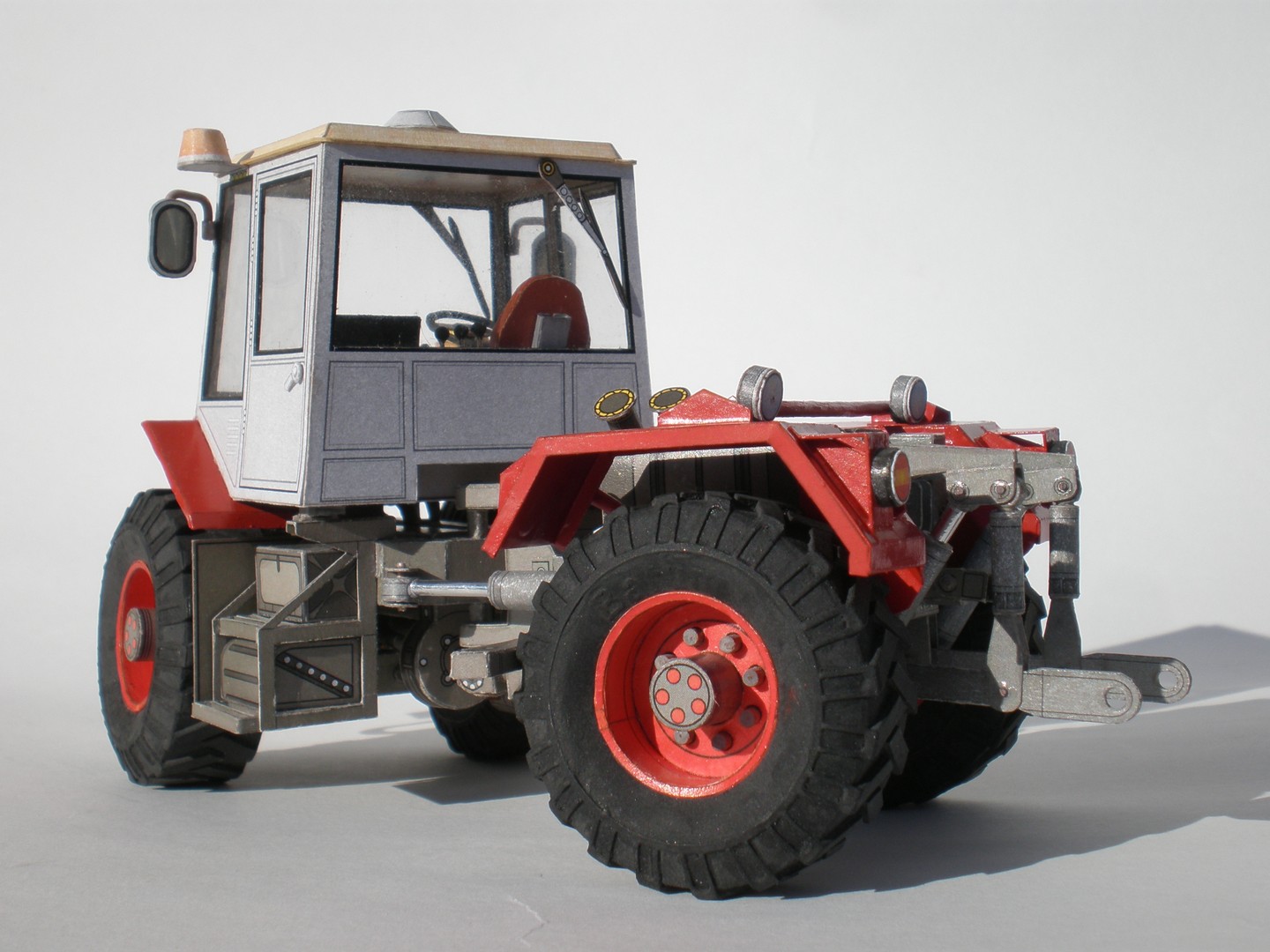 Model Kit History - Масштаб 1:32, ST-180, чешский шасси-тягач Liaz,
