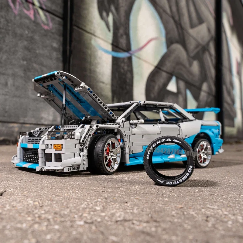 3383 шт., модель суперкара, ст – обзор и цена Model Kit R34