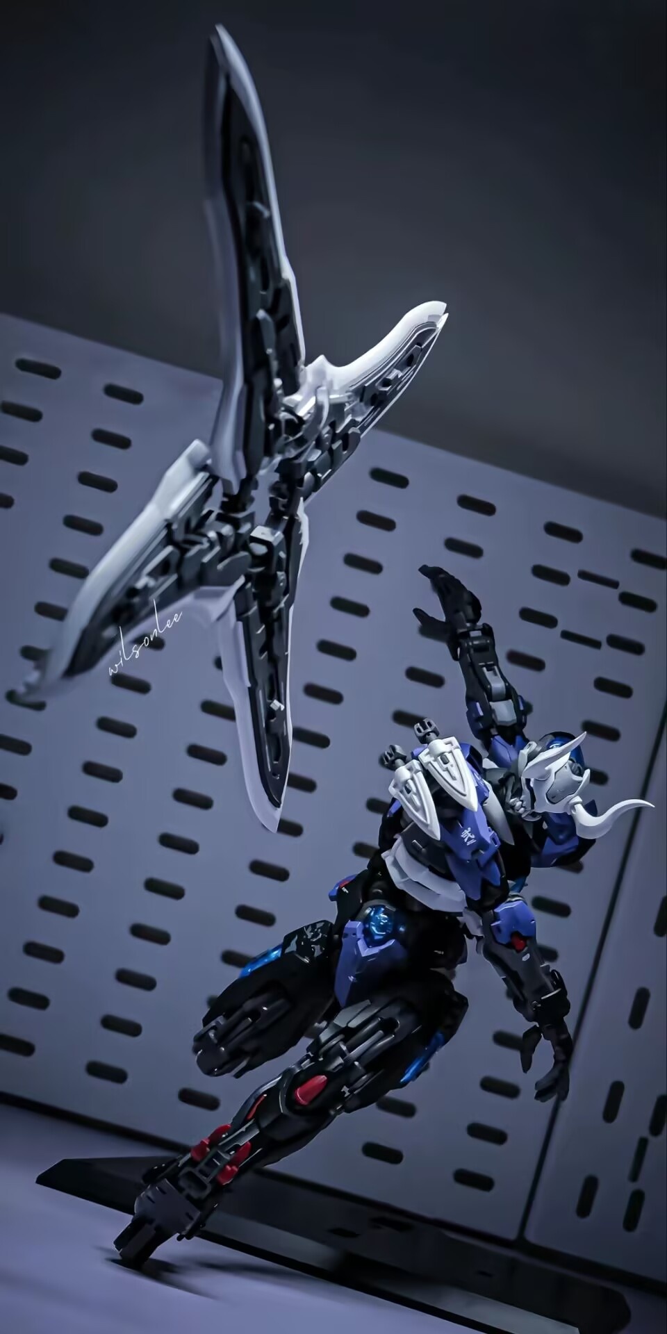 Распродажа! Коллекционная подв – обзор и цена Model Kit Lone Shadow