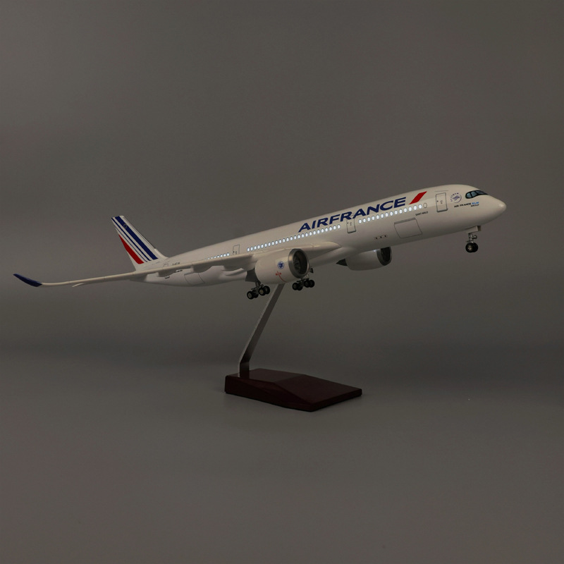 Модель самолета Air France A35 – обзор и цена Model Kit Centaur